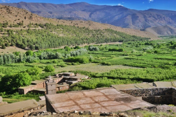 Ait Bougumez – Zaouit Ahansal – La Cathédrale by 4×4